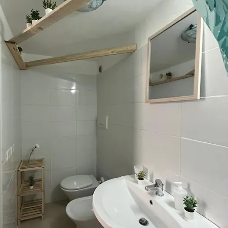 דירה Little Loft 14 Vicino Il Centro Di